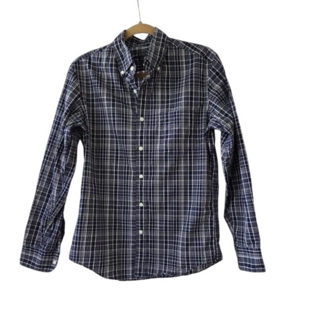 J Crew NWT Men’s Button Down Shirt. Size Small